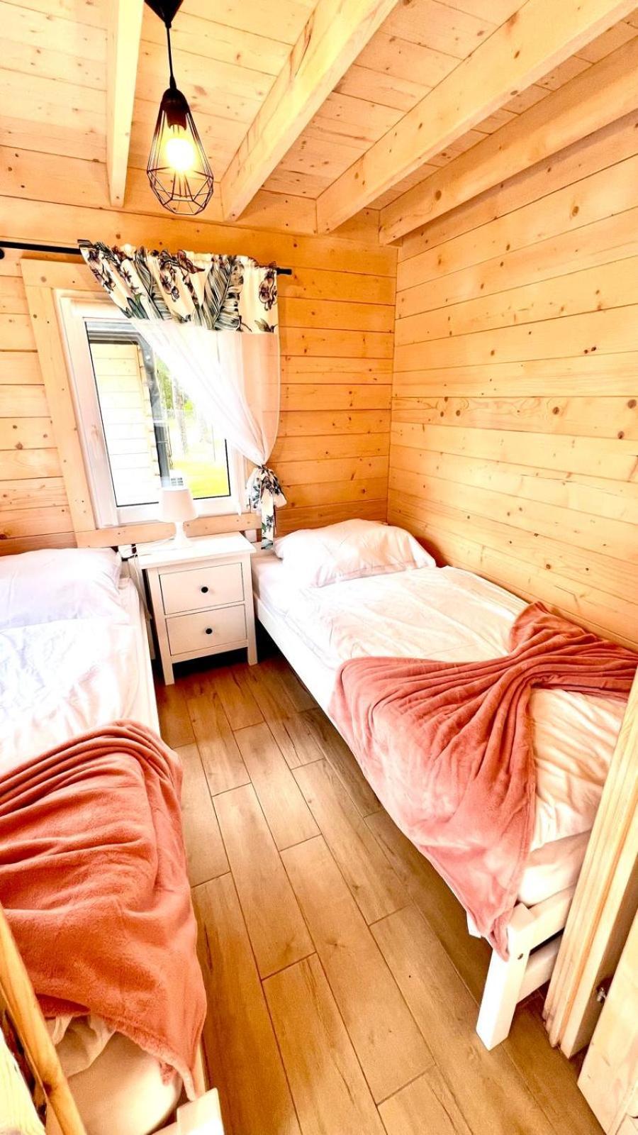 Skrawek Nieba Borsk Vila Exterior foto